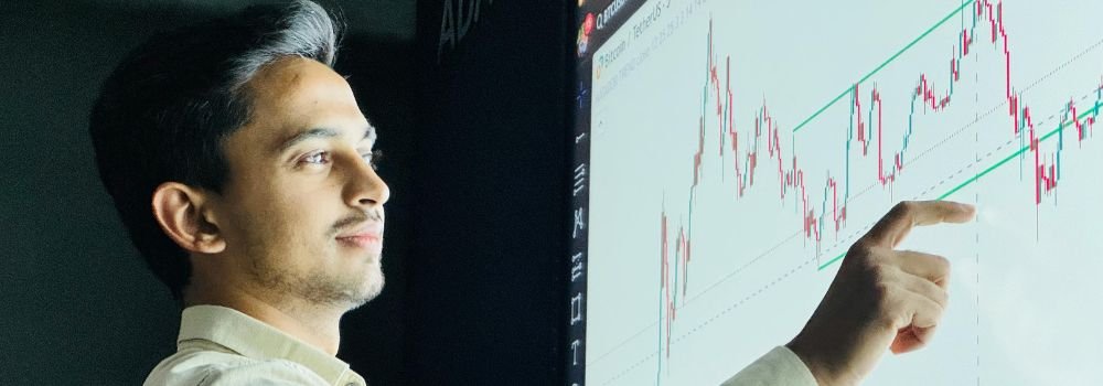 Economia Atual no Vestibular: O Que Saber e Como Estudar para o Enem 2025